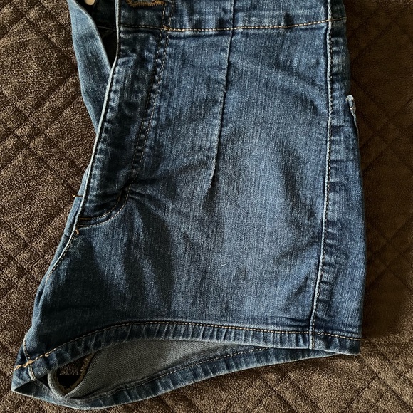 Wild Fable Denim Jean Shorts - Picture 3 of 4